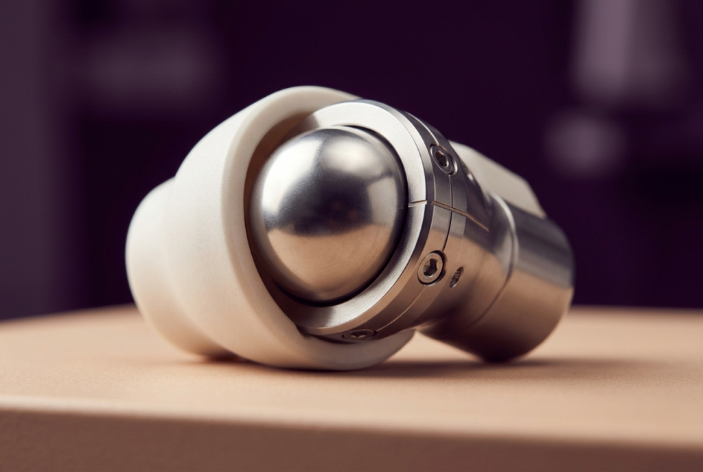 defective hip implant claim